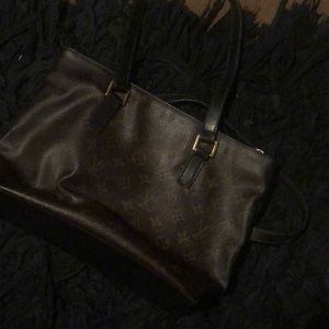 Louis Vuitton purse